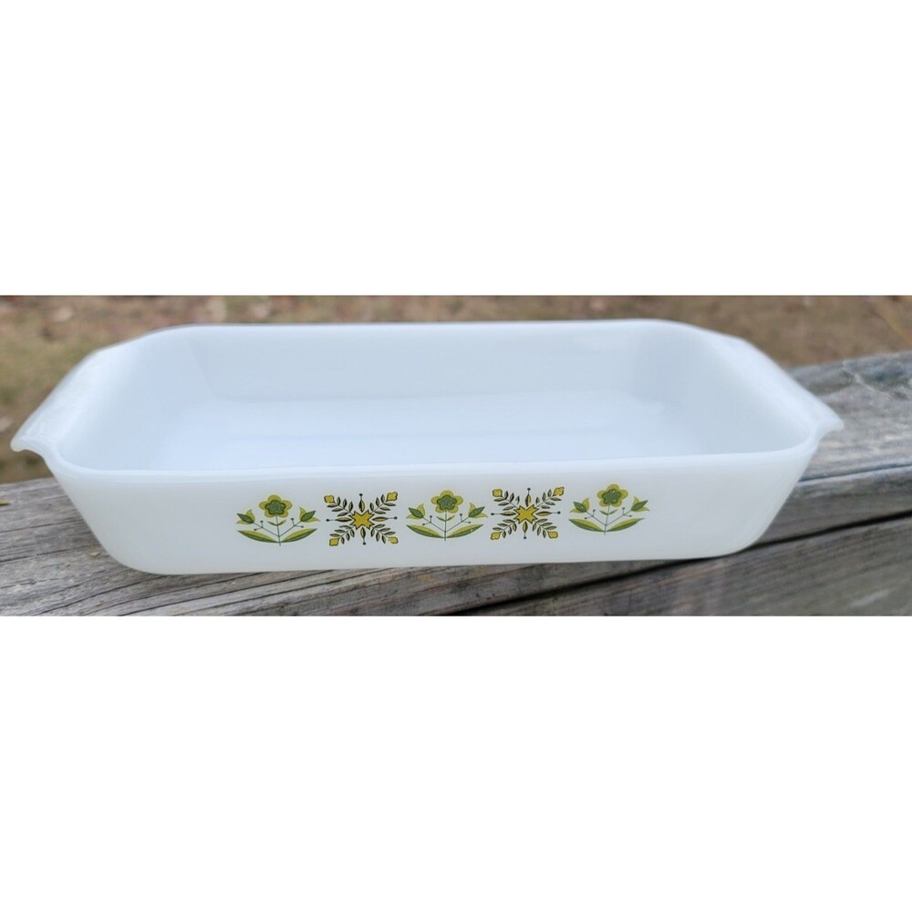 Vintage Fire King Green Meadow pattern